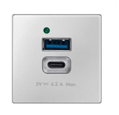 Фотография товара 'Simon K126G-8 Зарядное устройство USB A+C 21W, 230В'
