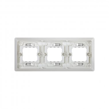 Фотография товара 'Simon 4400630-035 Монтажное основание на 3 поста, встраив.горизонт.монтаж'