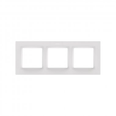Фотография товара 'Simon 8200637-090 Рамка на 3 поста, мат.белый, S82C'