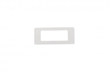 Фотография товара 'Simon 82040-60 Накладка для узкой розетки 2Р, белый, S82Centr'