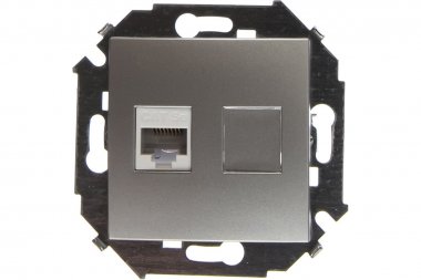 Фотография товара 'Simon 1591551-033 Розетка информационная RJ45 Cat.5e UTP (AMP)'