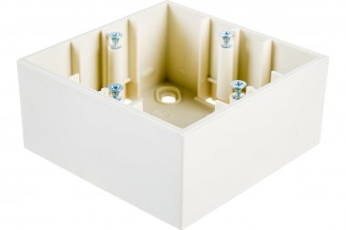 Фотография товара 'Simon 1590751-031 Коробка подъемная на 1 пост, сл.кость, S15'