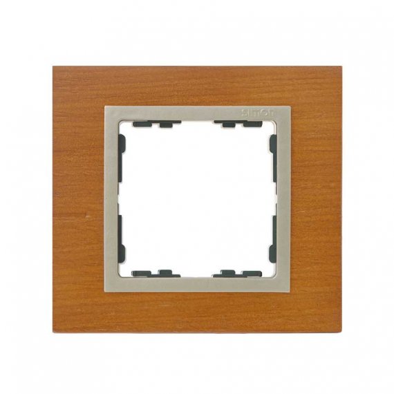 Фотография товара 'Simon 82917-66 Рамка на 1 пост, дерево, дуб/шампань, S82N'