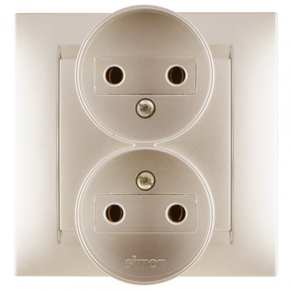 Фотография товара 'Simon 1590457-034 Розетка двойная моноблок 2x2Р, 16A 250В'