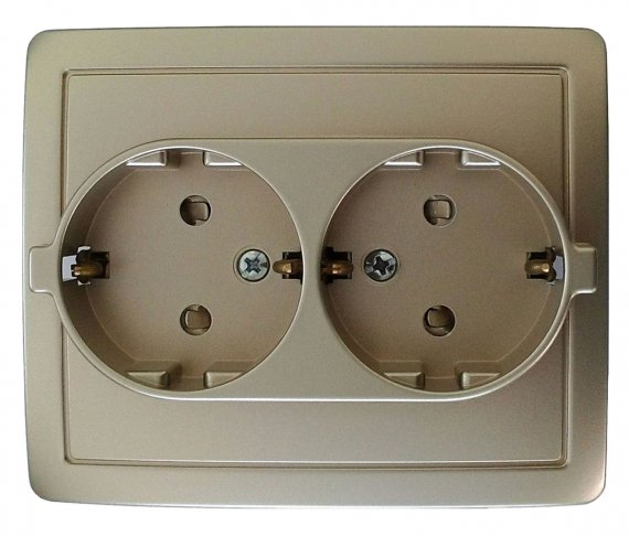 Фотография товара 'Simon 1590451-034 Розетка двойная моноблок со шторками Schuko 2x2Р+Е, 16A 250В'