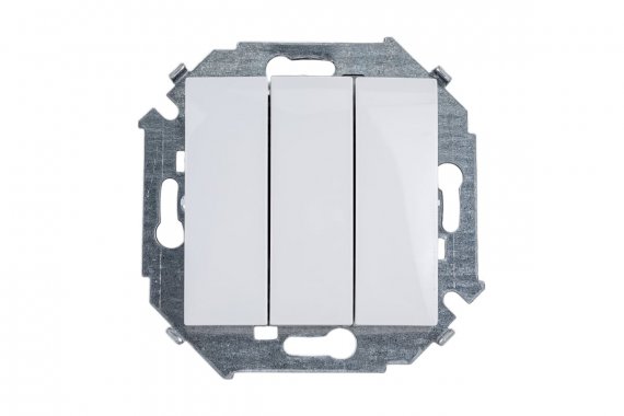 Фотография товара 'Simon 1591391-030 Трехклавишный выключатель, 10AX 250В'